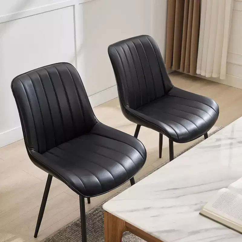 Chaises de salle à manger en similicuir, chaises d'appoint rembourrées de style moderne du milieu du siècle avec pieds en métal pour la cuisine et le salon (lot de 2)